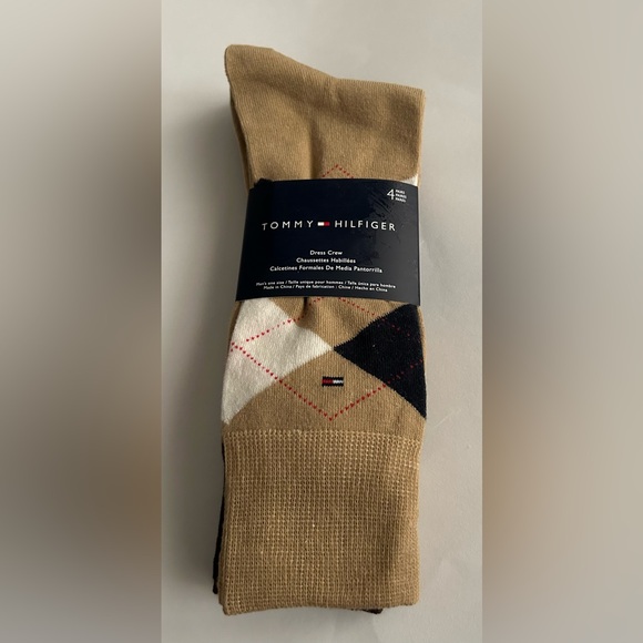 New Tommy Hilfiger 4 Pair Dress Crew Socks Men's One Size Beige Assorted Preppy - Picture 1 of 16
